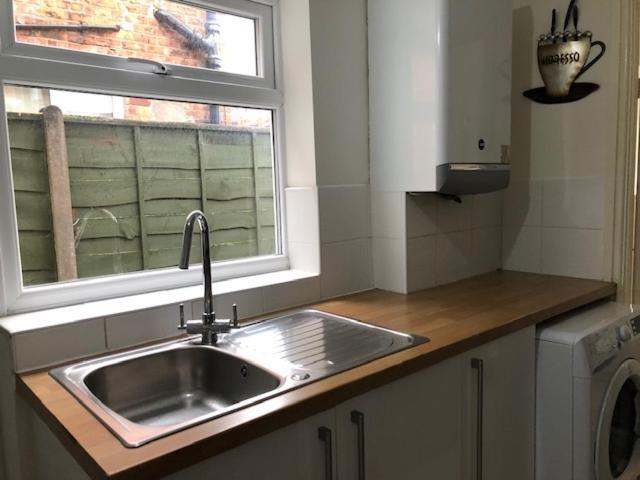 Budget Rooms @ Underwood Lane Crewe Exterior foto