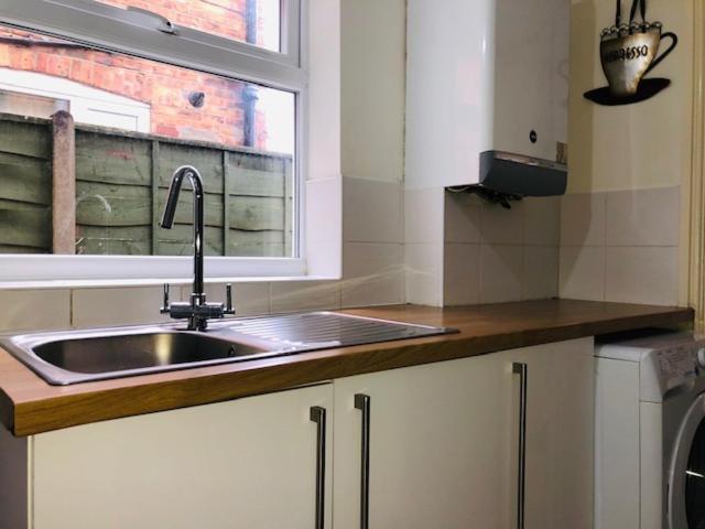 Budget Rooms @ Underwood Lane Crewe Exterior foto