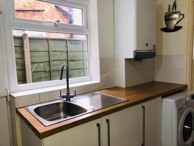 Budget Rooms @ Underwood Lane Crewe Exterior foto